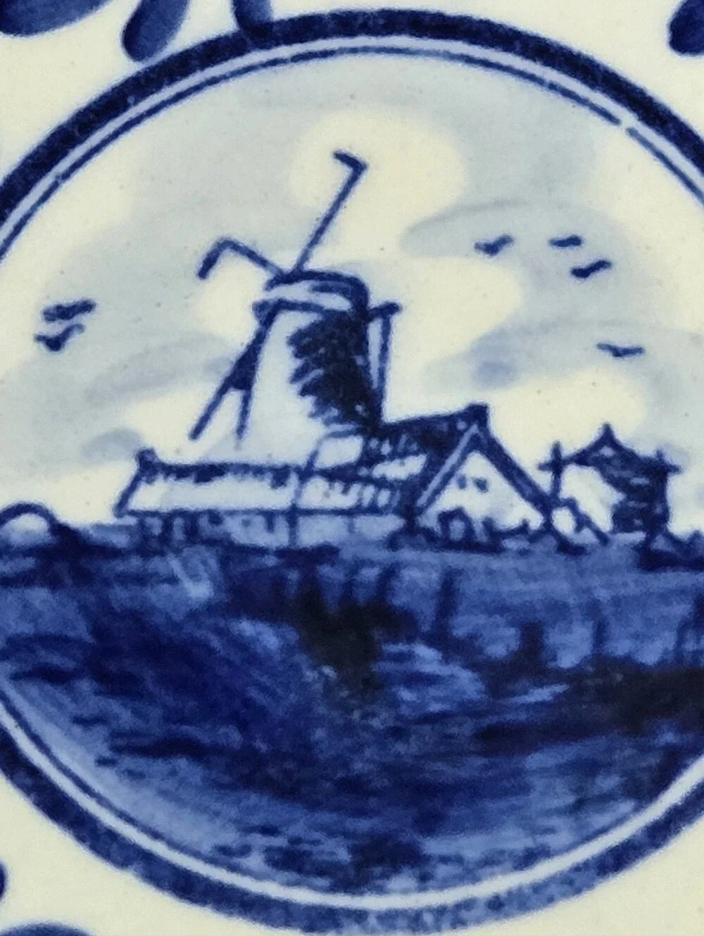 Vintage Dutch Delft Blue Trinket Box Porcelain Clover Shape DAIC Holland Gift